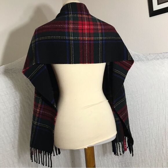 GAP 100% Wool Plaid Scarf - Picture 3 of 5